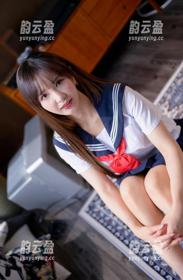Bimilstory携咖啡馆上线，Seoyool(서율)的图片：请勿随意穿上围裙，后果自负哦！