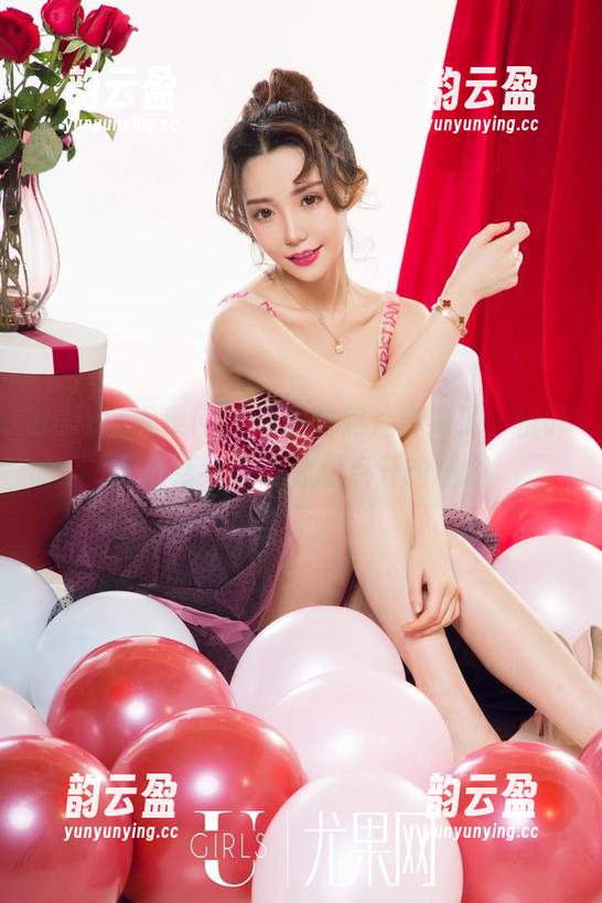 UGirls尤果网 - 海边的照片真绝了，倪叶腾更新给了我总想点开的理由