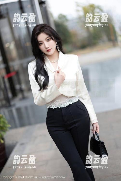XIAOYU语画界-李丽莎 XIAOYU语画界 - 白衬衫下的李丽莎,有种无圣光的美图,真实得让人想磕糖