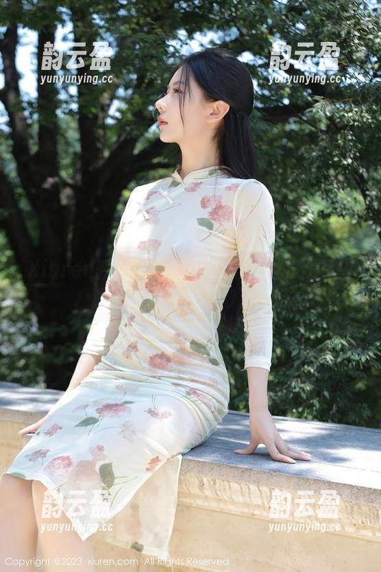 Xiuren秀人网 - 在礼服的原图和图集中追逐盼盼玉奴的浪漫趣味