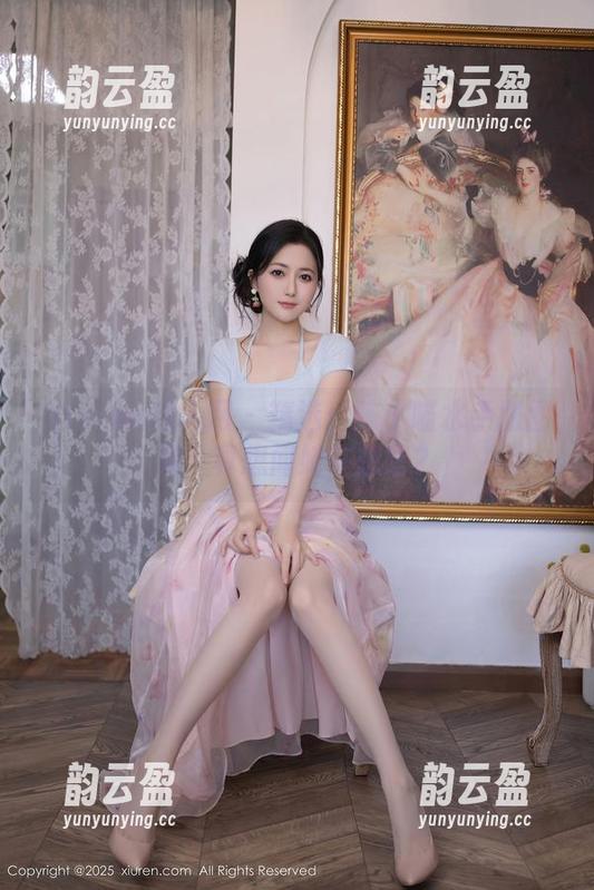 Xiuren秀人网 - 精选：陈小喵水手服图集，真想问她在想啥？