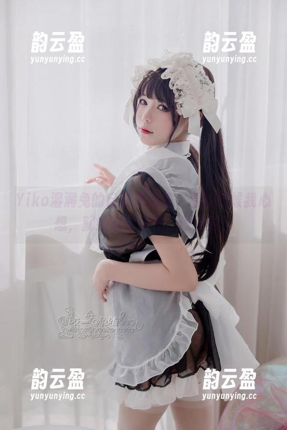 Yiko湿润兔的自拍作品集，看的时候我心想，就她这么任性，没问题！
