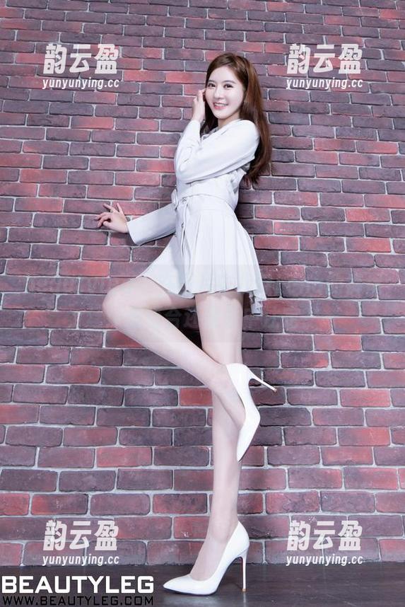 beautyleg-Lena beautyleg - 在图片中找寻Lena的裤里丝:是巧合还是命中注定?