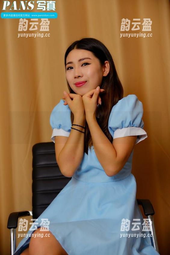 pans - 别着急下载，丁丁的礼服还有待你的细细品味！
