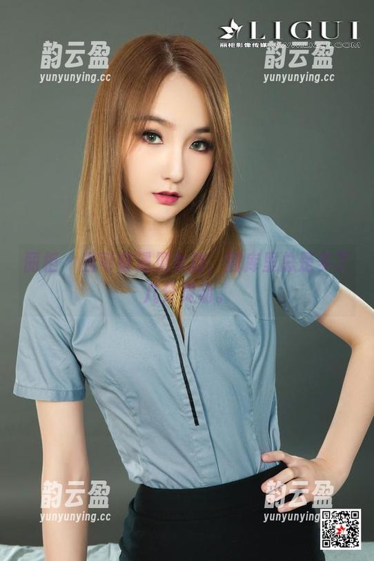 丽柜-可馨 丽柜 - 当可馨遇见女孩,图库里总是多了几分灵动。