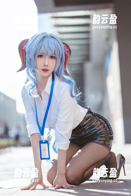 仙女月的美足：原创与图包，抓住每一个细节，让人一次次想多看几眼！