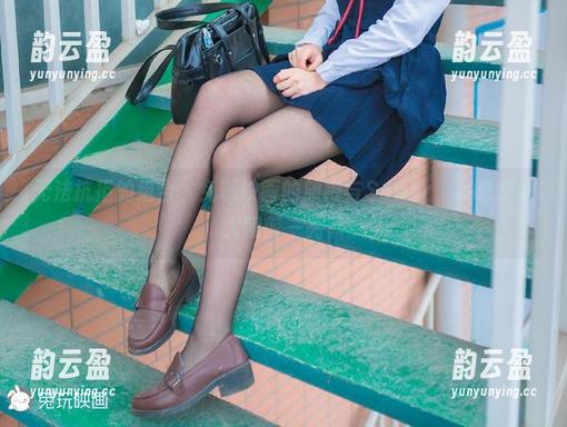 兔玩映画 无法抗拒的组合,兔玩映画的旗袍与Saber,写真又让人眼前一亮。