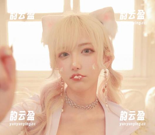 免费版妍宝写真，啾小妍Deer就是那颗不灭的小星星！