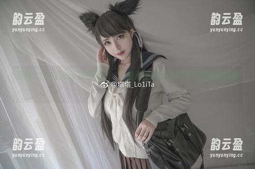 塔塔_Lo1iTa又来撒娇了，这波更新的旅拍套图可得好好欣赏！