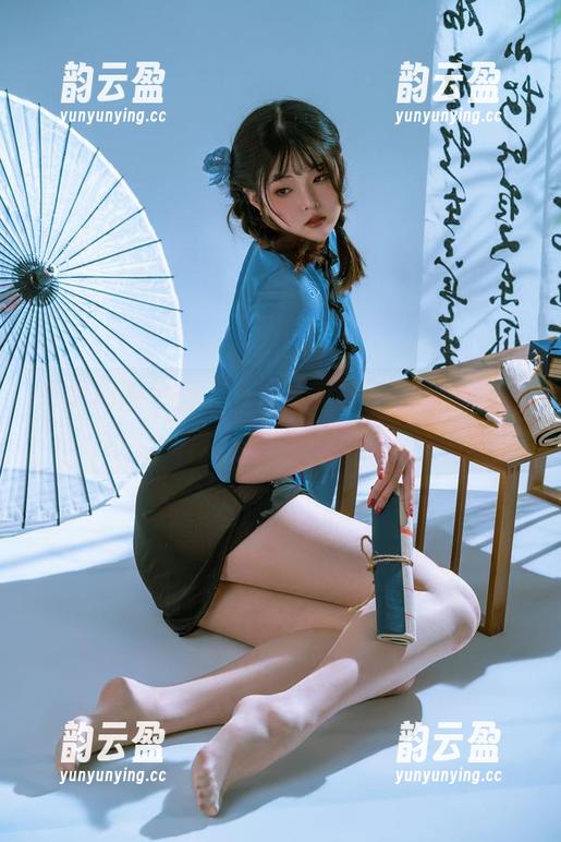 资源和图包齐上阵，夏夏子的校服，全是青春的回忆啊！