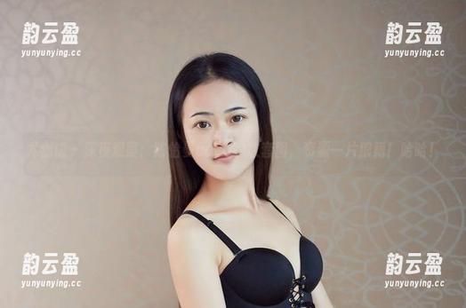 尤物馆 - 深夜观察：陈怡曼coco豹纹套图，资源一片狼藉！哈哈！