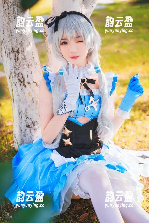 当“弥音音ww”化身丽塔本-舞娘，高清照片里满是撩人的气息。
