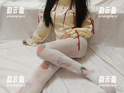 “想要个公主抱”探险Dva泳衣私拍，图包感知不同的风景。