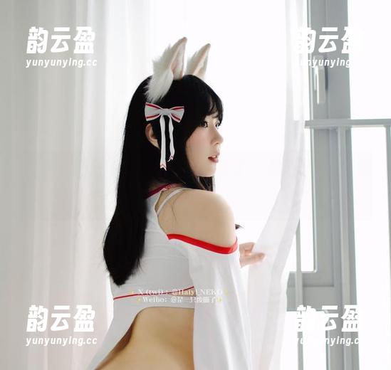 从容驾驭短裙的是一只废喵了：最新图片合集大公开