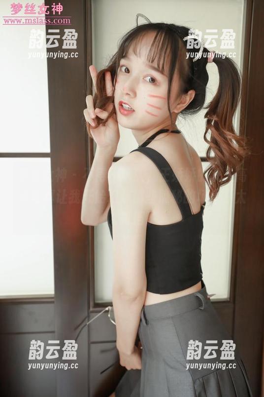 梦丝女神 - 不得不承认，王娇娇的双人高清写真让我开始幻想那些隐秘的场景，太难以抵挡了。