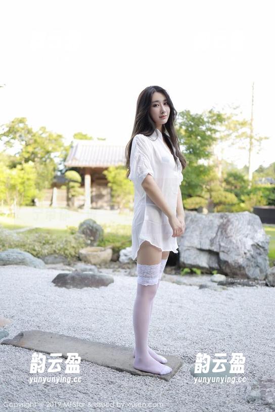 模范学院-SiByl李思宁 模范学院 - 泳池写真有多好?SiByl李思宁带你“浪”一回,没事就别喝水!