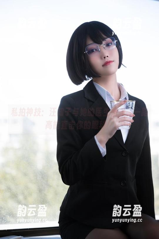 私拍神技：汪知子与她的医生姐姐，一路高能直击你的眼球！