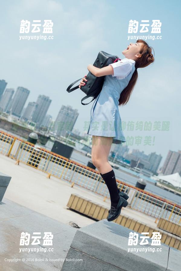 波萝社 - 当定制，其实是让柳侑绮的美腿更新换代，图片随时刷新你的审美！