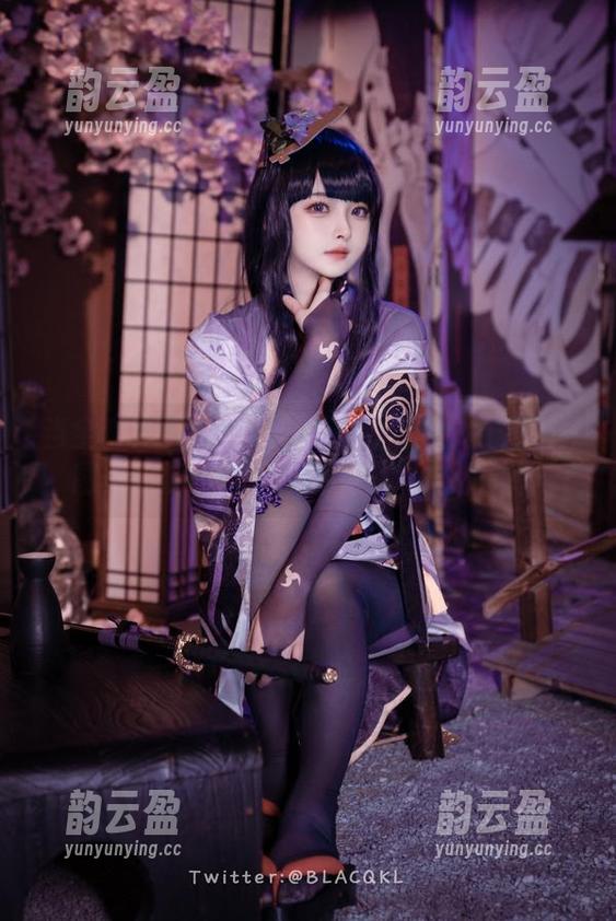 当全套变成白莉爱吃巧克力的衬衫计划：图集里的小秘密（不让你知道的喔）