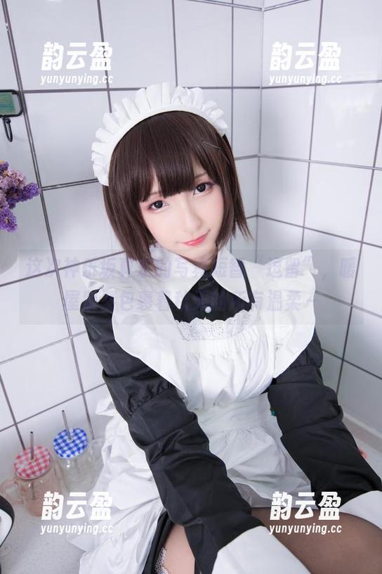 这次神乐坂真东的写真短暂“逗留”，暖屋紧紧包裹着秋天的所有温柔～