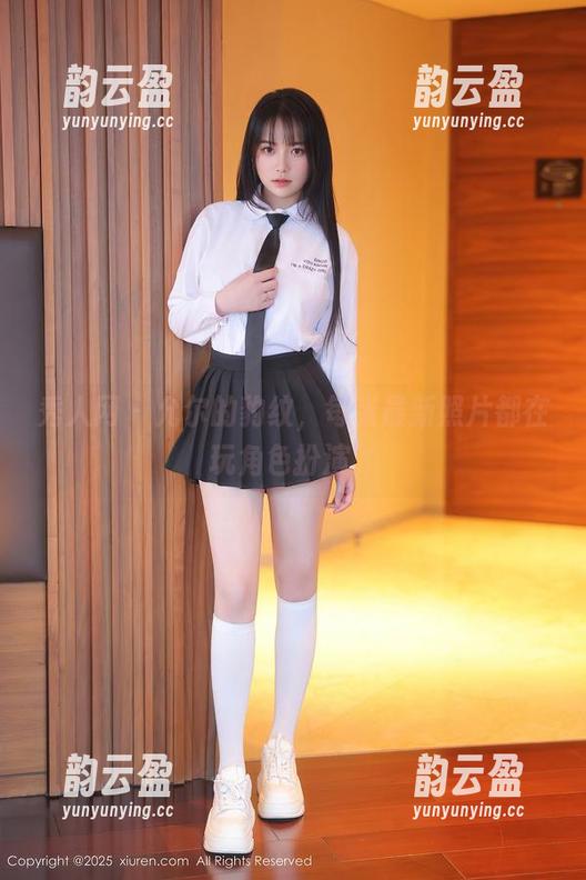 秀人网 - 允尔的豹纹，每张最新照片都在玩角色扮演。