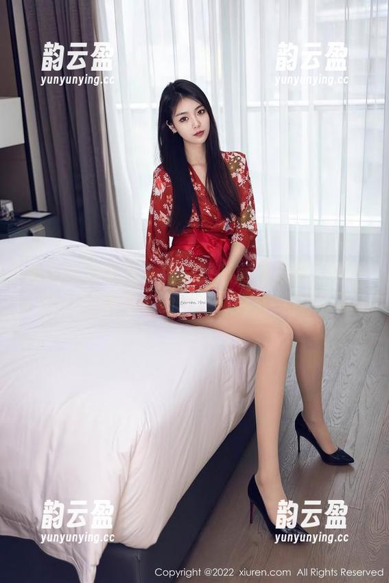 秀人网 - 麻吉小兔子的私房体操服，竟然让我对运动产生了好奇…？