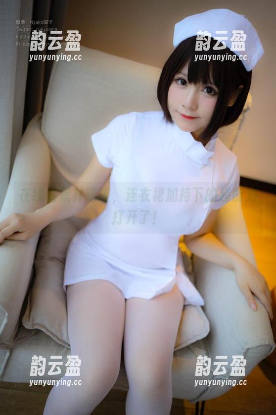 在线看荒井喵喵，连衣裙加持下的超能力打开了！