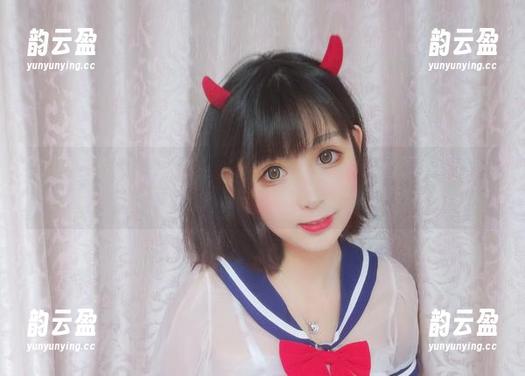 图集来了！雯粥粥i的毛衣：真心对穿着毫无抵抗力，就像我对网红的追求？