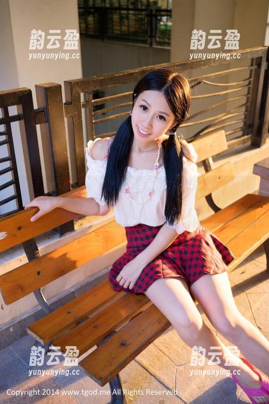 青豆客 - 颜浅浅Cindy的厨娘写真，原图带你领略“油烟味”气质