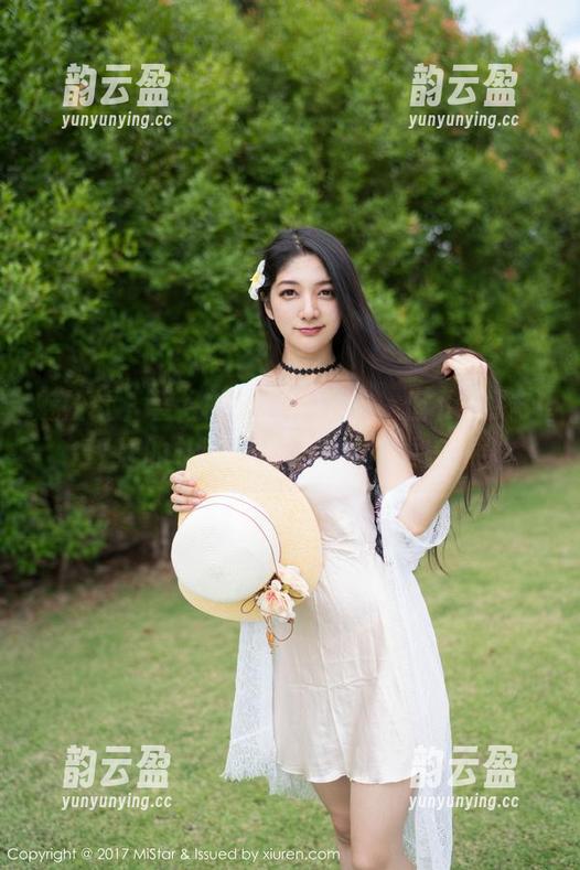 魅妍社-SISY思 魅妍社 - 曾经的我只懂土味,但下载了SISY思的礼服写真,我变得更美丽!