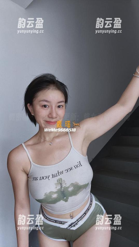 鹿瑶 微密圈 - 鹿瑶图包更新:修女考验,别问我她过没过!